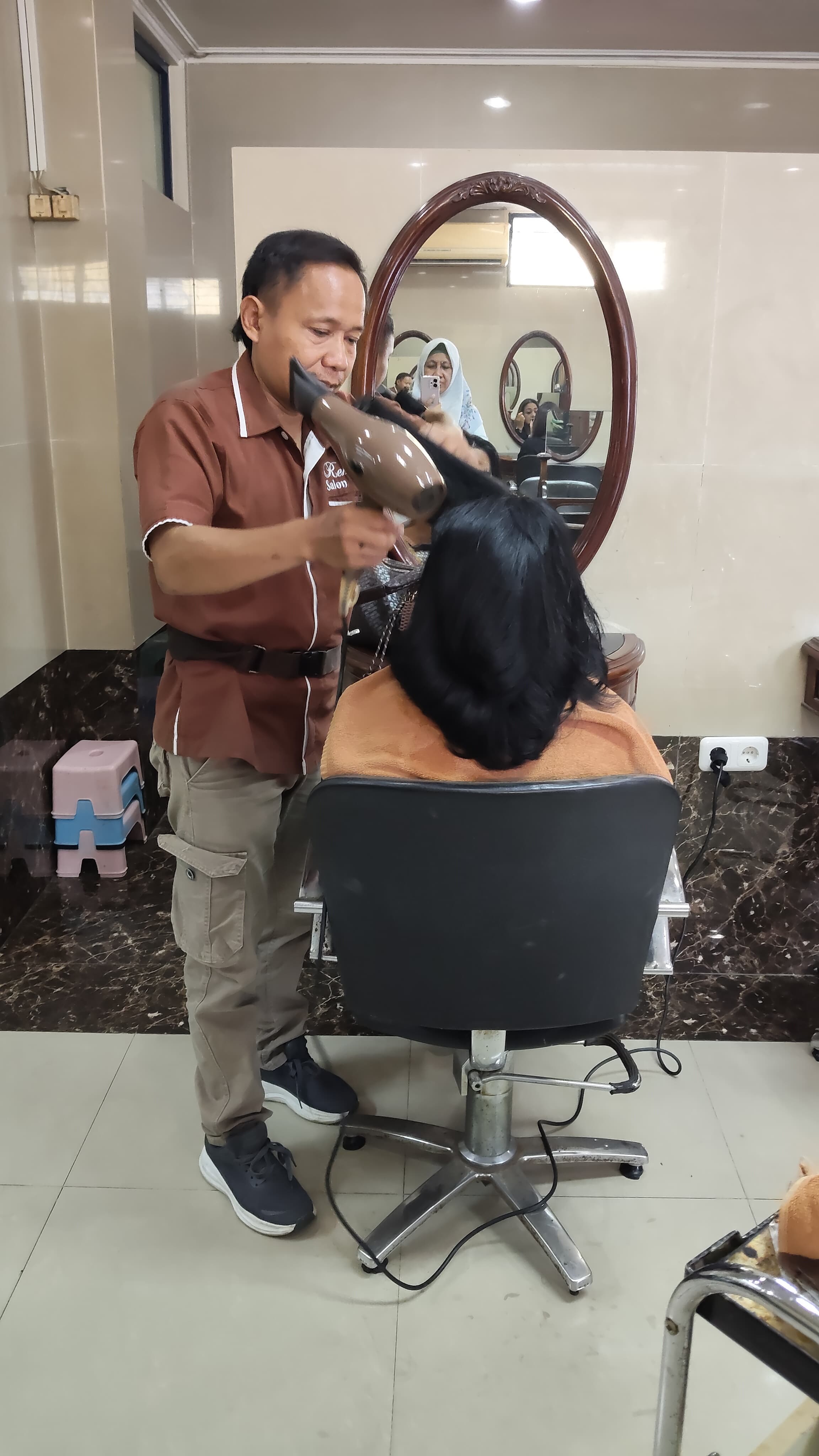 Dokumentasi Gauri Salon